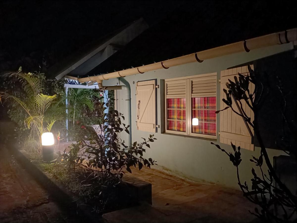 Villa Le Colibri Ble Sainte-Anne Exterior foto